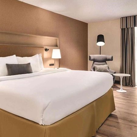 Wyndham Garden Conference Center Champaign - Urbana Hotel Eksteriør billede